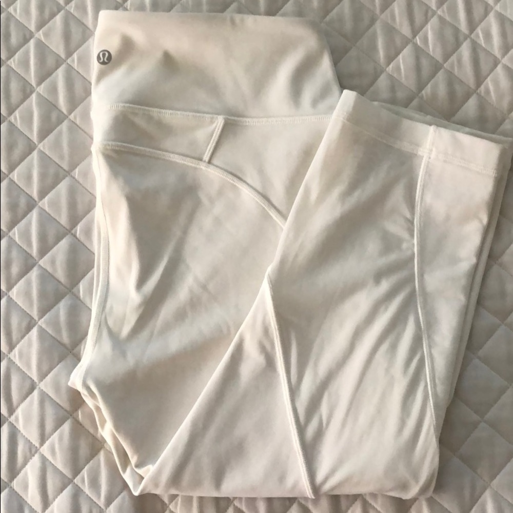 Lululemon Crop Leggings Sz10 - White